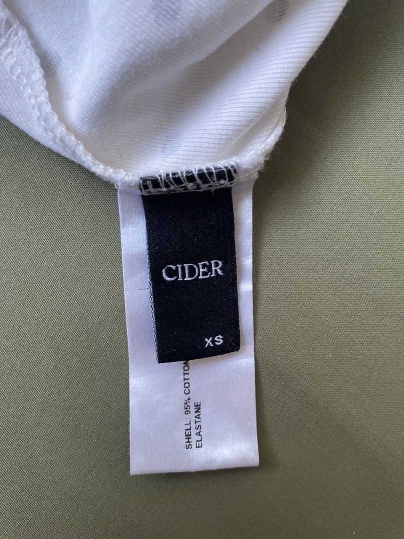 CIDER Polka Dot Knitted Carpi Pants - XS (Category: Other Bottoms) located in Makati City. Submitted by jddeclutters (Listing ID 1435250169, Image 2). Description: Brand New! Never Worn! White pants with black polka dots! RFS: Doesn’t suit me! .