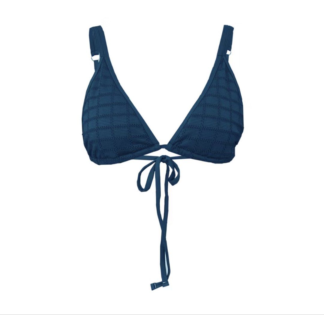 Dear Sea Blue Bikini Set (with shorts) (Category: Bikinis & Swimsuits) located in Mandaluyong City. Submitted by declutter.rs (Listing ID 1435270360, Image 3). Description: Dear Sea Steel (Blue) Yugto Bikini Set with shorts Bikini top is size XS Bikini bottom & shorts is size S used once only .