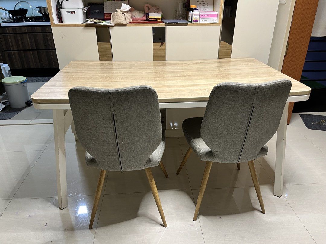 Dinning table