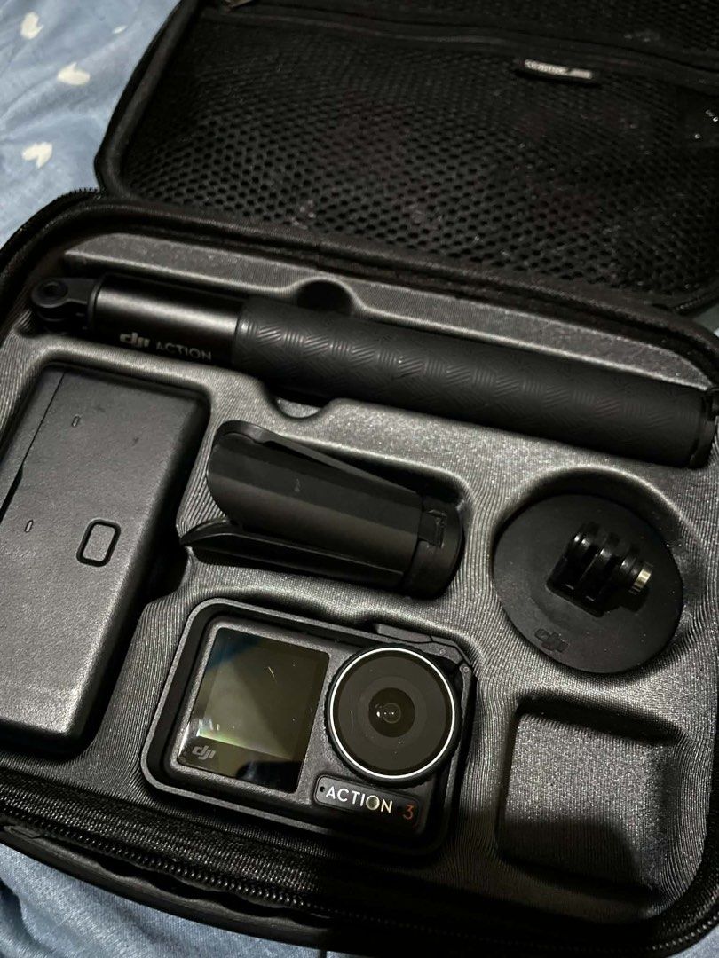 DJI Action Cam, Drone, Mic FOR TAKE ALL ONLY!! (Category: Video Cameras) located in Manila. Submitted by ricaforttr76211 (Listing ID 1435299953, Image 1). Description: DJI DEVICES FOR TAKE ALL DRONE MINI 2se Action camera 3 Dual mic direct message available for pick up or ship!!.