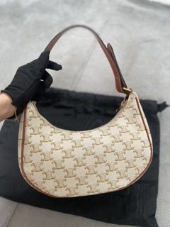（分類：）位於 。 由 luxurypppp 提交（商品編號 1435235154，圖片 1）。簡介： 。