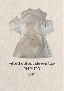 (Category: ) located in . Submitted by atelierpreloved (Listing ID 1435296152, Image 1). Description: .
