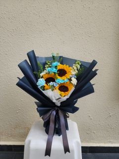 Graduation Collection Collection item 2