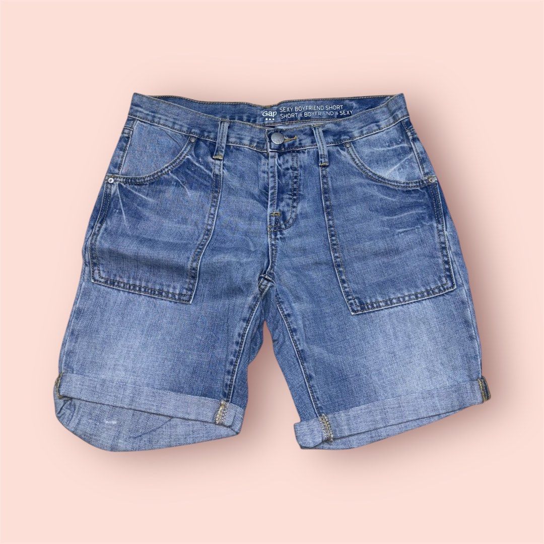 GAP Heavy Boyfriend Denim Shorts (Category: Shorts) located in Rosario. Submitted by preloveditems2002 (Listing ID 1435229401, Image 1). Description: - GAP denim shorts - Classic design - Light blue wash - Button closure - Pockets - Rolled hem - Comfortable fit - Perfect for casual wear.