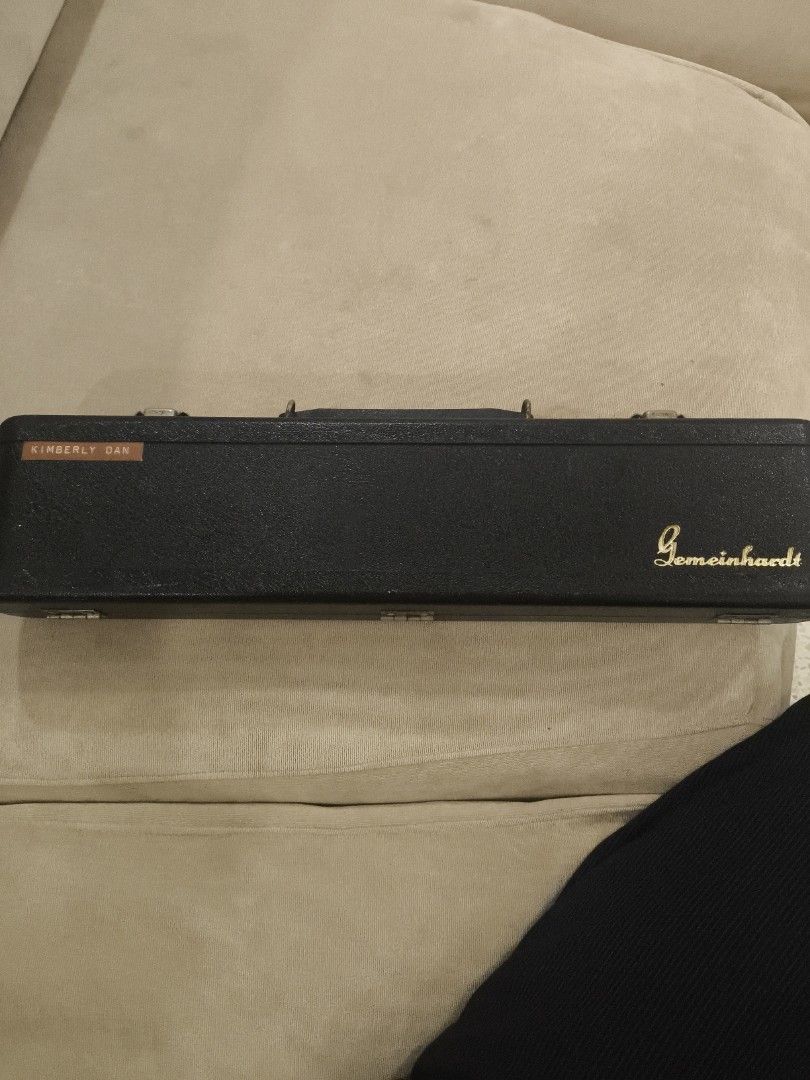 Gemeinhardt M2 flute (Category: Musical Instruments) located in Makati City. Submitted by ilymove (Listing ID 1435294012, Image 1). Description: it's an old flute but it was repaired to perfection as if it was new (my mom owned it and never used it and she's asking me to sell :) Negatioable.