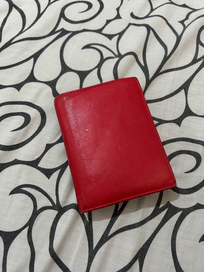Genuine Leather Wallet Red (Echt Leder) (Category: Wallets & Card holders) located in Quezon City. Submitted by hercee (Listing ID 1435177226, Image 3). Description: .