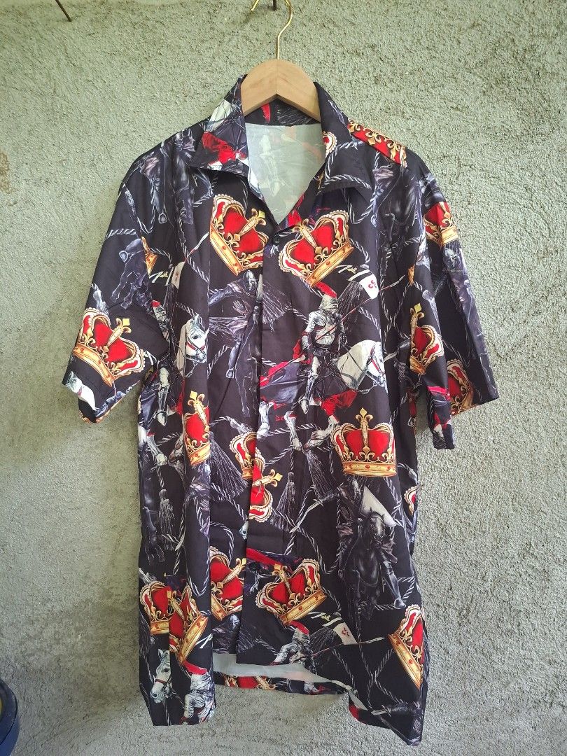 Graphic Polo Shirts (Category: Tshirts & Polo Shirts ) located in Tuburan. Submitted by kimoii (Listing ID 1435177223, Image 1). Description: size:22W×29L issue: no tags/cut tags excellent condition.