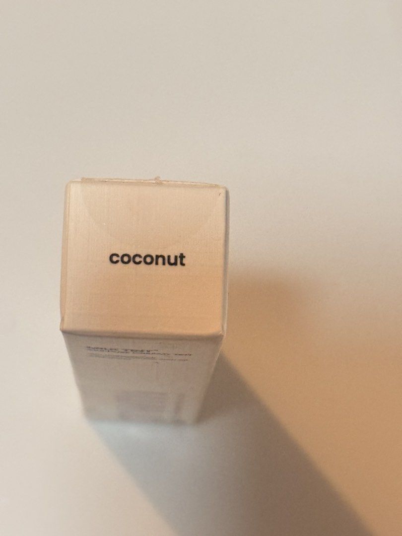 grwm Milk Tint - Coconut (Category: Makeup) located in Lucena. Submitted by fashioncult.ph (Listing ID 1435175408, Image 3). Description: - GRWM Milk Tint in Coconut shade - Multiuse creamy tint - Contains grapeseed oil and camellia seed oil - Paraben-free - Manufacturing date: 08/2023 - Expiration date: 08/2026 - Batch number: NMT001 - 12-month period after opening.