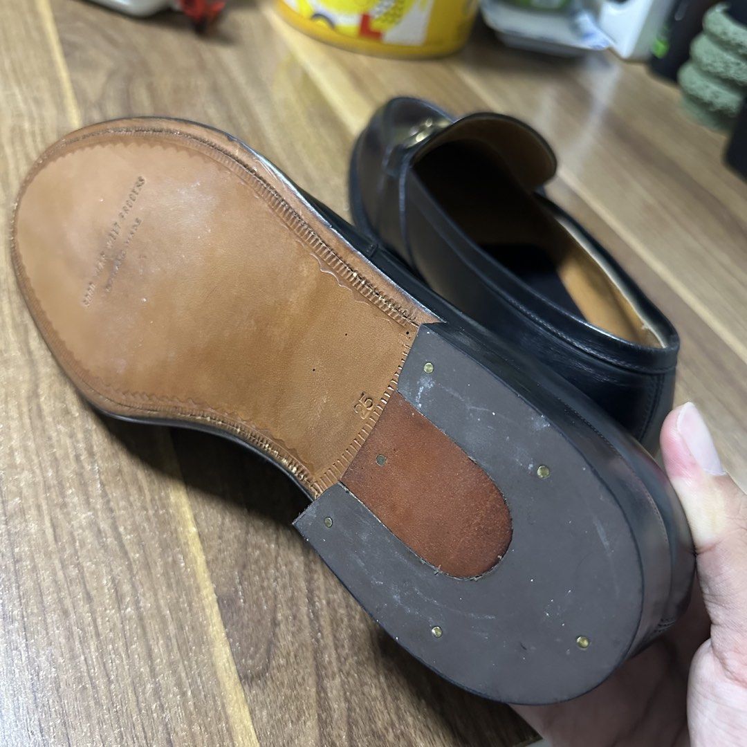 GYW Horsebit Loafers US 7 (Category: Dress Shoes) located in San Juan City. Submitted by ceddy2011 (Listing ID 1435312085, Image 3). Description: Bonap Goodyear Welted Horsebit Loafers US 7 mens Good condition Negotiable.