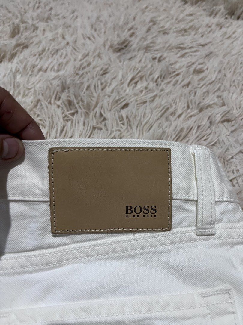 HUGO BOSS (Category: Jeans) located in Kabankalan. Submitted by miaangelar73343 (Listing ID 1435197599, Image 3). Description: HUGO BOSS PANTS SIZE 34.