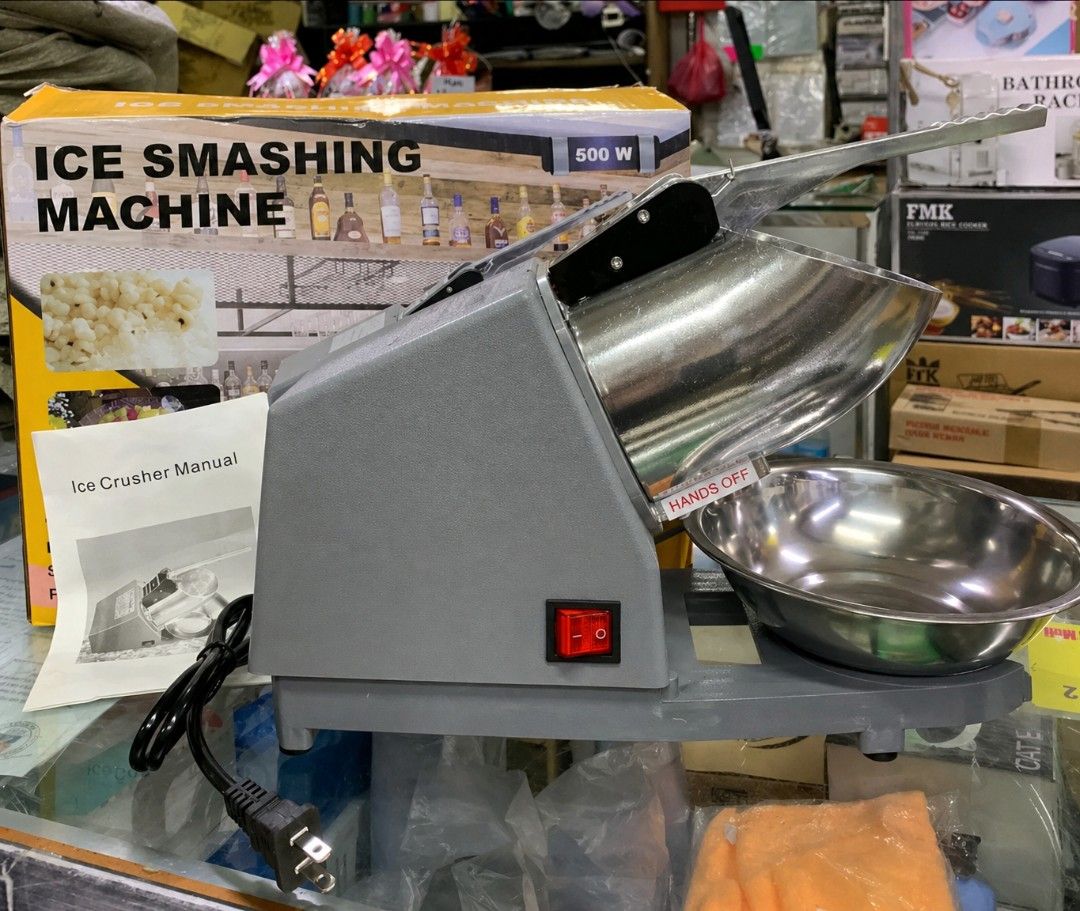 Ice crusher machine (Category: Juicers, Blenders & Grinders) located in Manila. Submitted by lyfrancois14 (Listing ID 1435186242, Image 1). Description: .