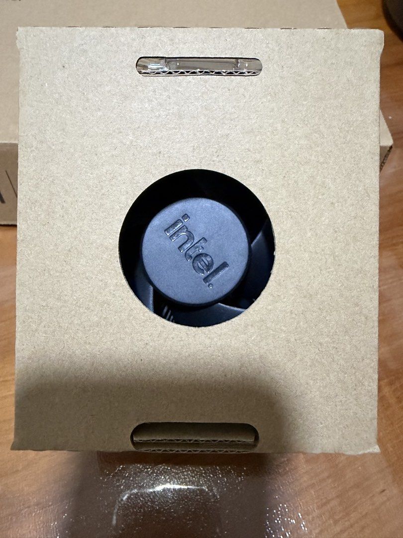 Intel CPU Cooler LGA1700441438642037729281