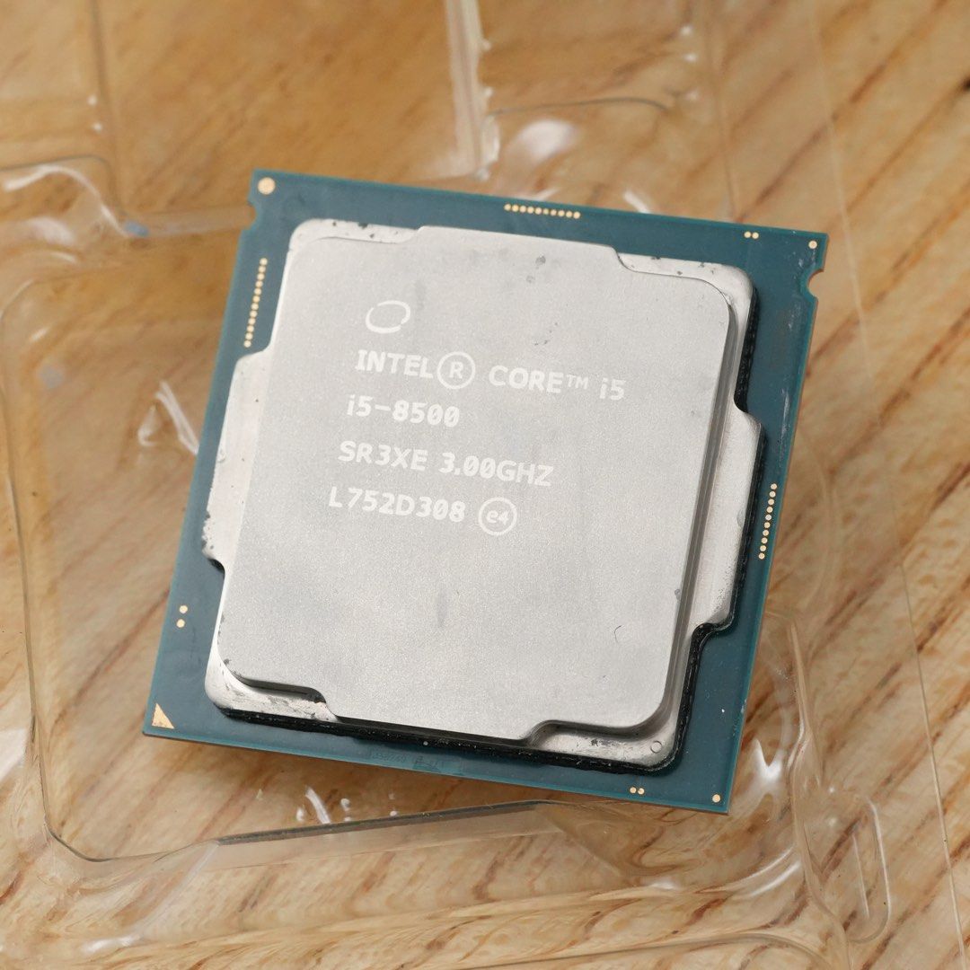 Intel I5-8500441070646586910720