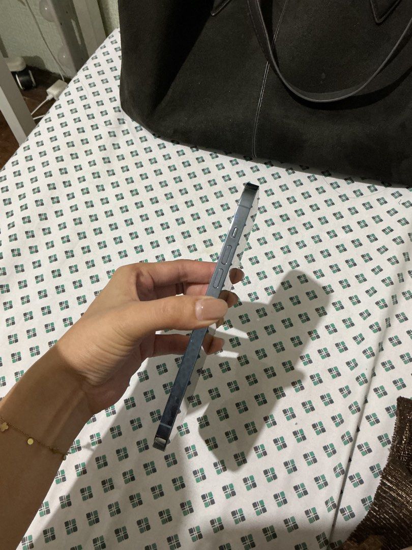 IPHONE 13 PRO MAX | 256 gb (Category: iPhone 11 Series) located in San Pedro. Submitted by sneaax (Listing ID 1435318081, Image 3). Description: Selling my Iphone 13pm, 256gb (Color blue!) Please buy it na super mura na nito for 256gb! No gasgas, super kinis pa din! Lady-owned. No issue! Super kunat pa din ng battery & all is still working! & definitely have the best quality of camera! 🥹 RFS: Will upgrade to 17pm! Preferred meetup: BGC or One Ay