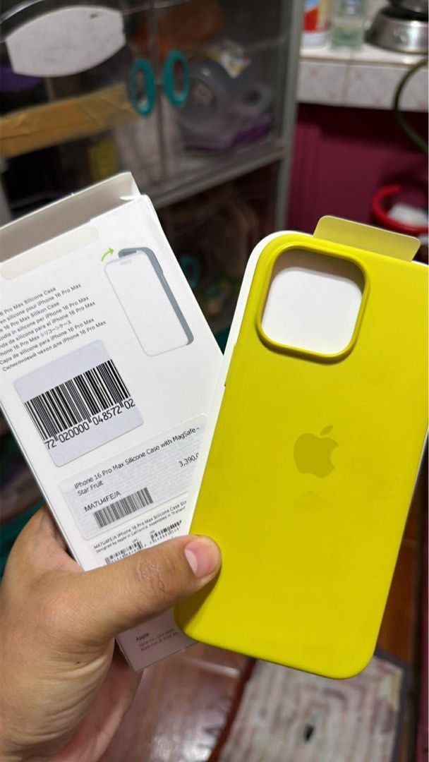 Iphone 16 promax case (Category: Cases & Sleeves) located in Manila. Submitted by melodyzafe77776 (Listing ID 1435216433, Image 2). Description: Please make reading a habit. 😉 FOR SALE: iPhone 16 Pro Max Cases Transparent Speck Presidio2 Grip – ₱500 Black Speck Presidio2 Grip – ₱850 (Negotiable) Apple Silicone Case (Yellow) – ₱850 (Firm) All cases are original and compatible with the iPhone 16 Pro Max. ✅ Slightly used ✅ No issues or defects ✅ Ex