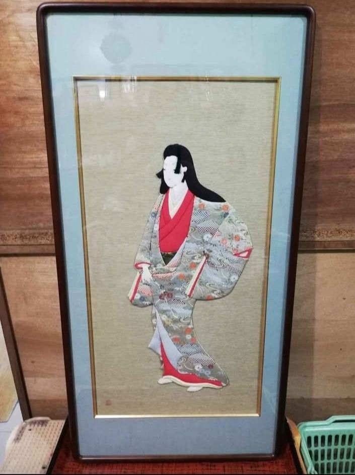 JAPANESE FRAME DISPLAY (Category: Wall Decor) located in Cainta. Submitted by marynette39 (Listing ID 1435309307, Image 2). Description: - geisha like wall art - Features a geisha in a traditional kimono - Intricate details showcasing artistry - Framed in a wooden frame - Blue backing - Perfect for home decor - Adds elegance and cultural charm -L-36.5 inches W-18.5 inches .