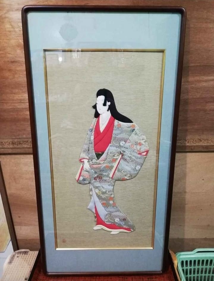 JAPANESE FRAME DISPLAY (Category: Wall Decor) located in Cainta. Submitted by marynette39 (Listing ID 1435309307, Image 1). Description: - geisha like wall art - Features a geisha in a traditional kimono - Intricate details showcasing artistry - Framed in a wooden frame - Blue backing - Perfect for home decor - Adds elegance and cultural charm -L-36.5 inches W-18.5 inches .