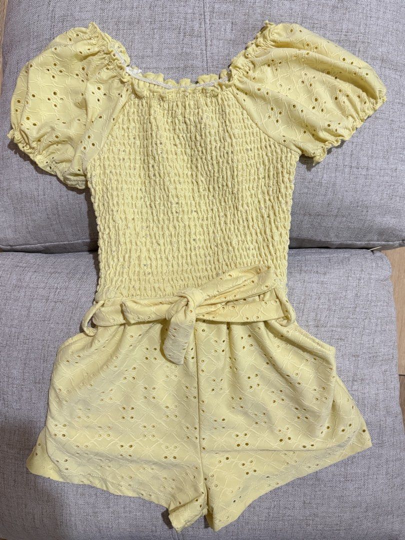 Juicy Couture Romper Kids S10 (Category: Babies & Kids Fashion) located in Pasig City. Submitted by revolveisland (Listing ID 1435319241, Image 1). Description: .