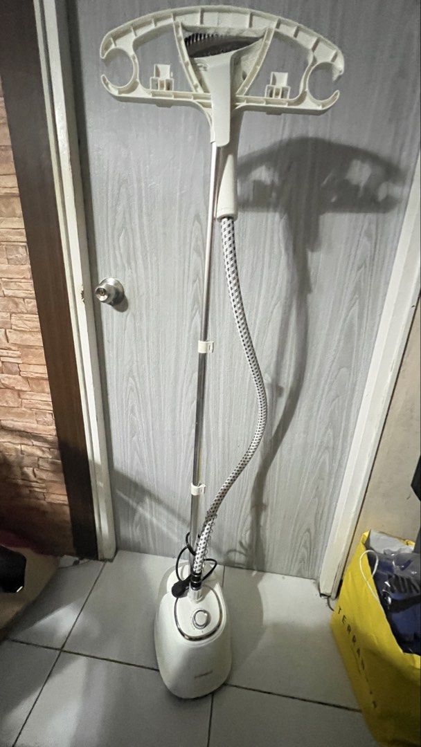 KONKA garment iron steamer (Category: Ironing Boards) located in Antipolo. Submitted by eppcom (Listing ID 1435248904, Image 1). Description: Konka garment steamer See picture for details.