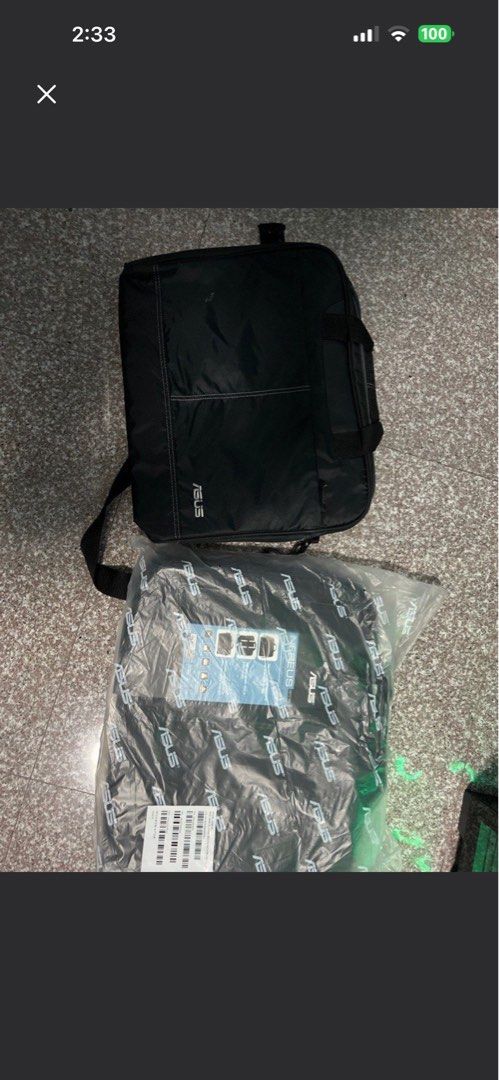 Laptop bag441199555826176000