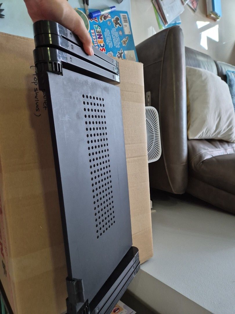 Laptop stand441390969673502720