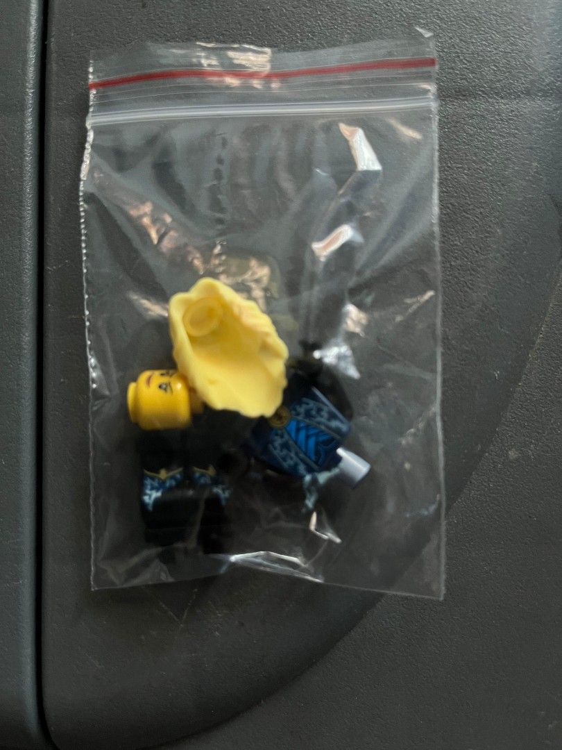 Lego Ninjago Minifigures (Category: Lego & Building Sets) located in Cavite. Submitted by vj_mp (Listing ID 1435241195, Image 2). Description: - Brand New Lego Ninjago Minifigures (Samurai X, Sensei Wu, Elemental Master of Lightning) - Samurai X - 300 - Sensei Wu - 300 - Elemental Master of Lightning - 700 - With Complete Weapons and Accessories - Unbuilt - Includes torsos, heads, hair pieces, and accessories - Perfect for expanding your collecti
