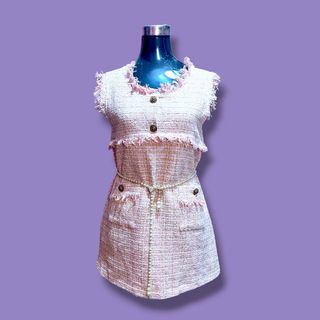 (Category: ) located in . Submitted by pink_strawberry_collections (Listing ID 1435335355, Image 1). Description: .