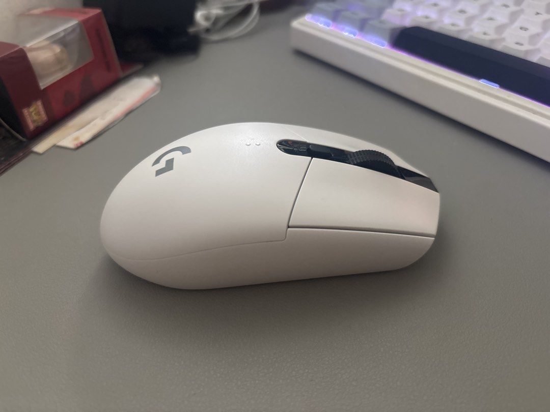 Logitech G304 Wireless Gaming Mouse - White441194273183508480