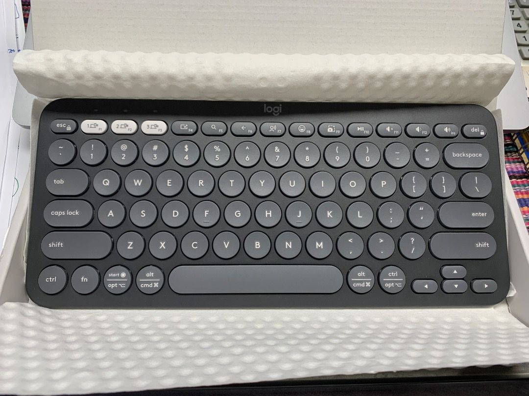 Logitech Pebble Keys 2 K380S Multi Device Portable Keyboard441443924354672641