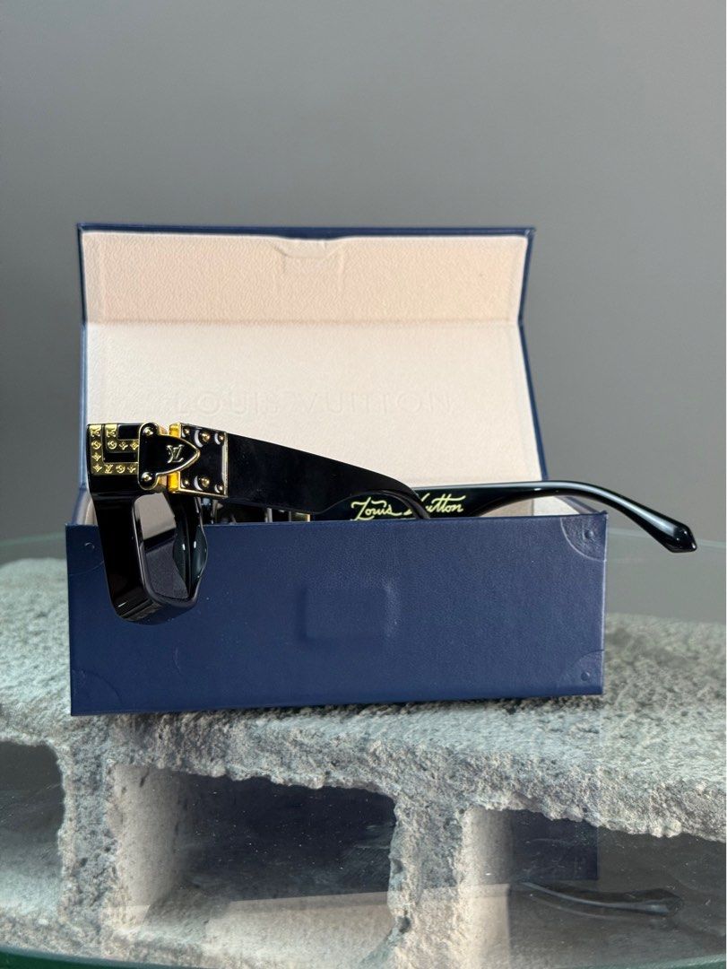 LOUIS VUITTON (Category: Sunglasses & Eyewear) located in Angeles City. Submitted by secondluxph (Listing ID 1435205525, Image 1). Description: - LOUIS VUITTON 1.1 MILLIONAIRE - DESIGNED BY VIRGIL ABLOH - BLACK AND GOLD HARDWARE - Z1165W CODE - INSPIRED BY THE “MILLIONAIRE” EYEWEAR ORIGINALLY CREATED BY LOUIS VUITTON IN 2004 BY PHARELL WILLIAMS AND NIGO - PRISTINE CONDITION - COMPLETE INCLUSIONS (BOX & HARD CASE) - NO FLAWS FITTED ONLY.