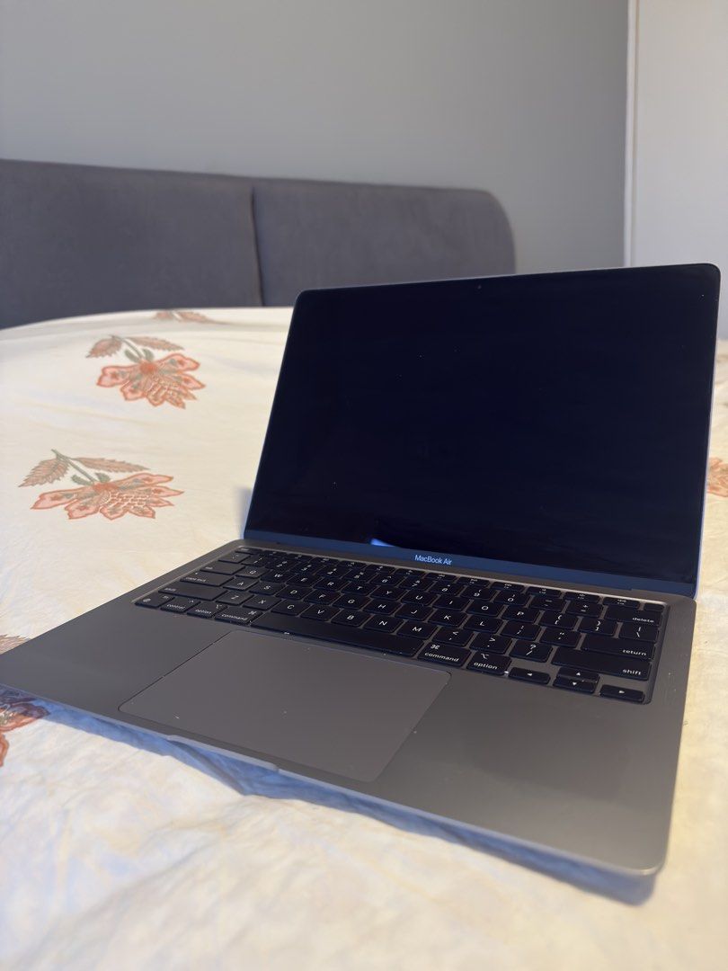 M1 Apple MacBook Air - Space Grey