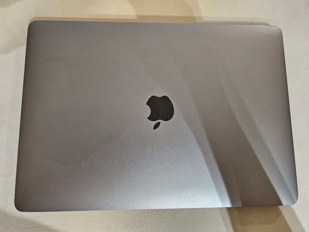 MacBook Pro 13-inch 2019441053682797783040