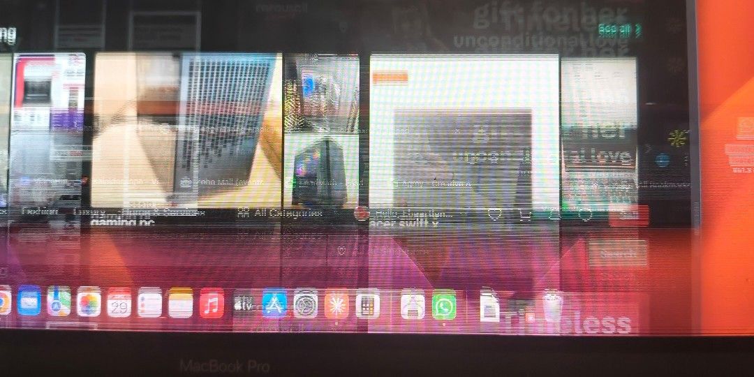 MacBook Pro 15" 2017441055457386833921