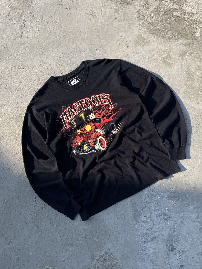Mactools Hot Rod Skeleton longsleeve shirt (Category: Tshirts & Polo Shirts ) located in Santa Rosa. Submitted by arvintage.ph (Listing ID 1435270894, Image 3). Description: Tagged: Large on tag Width 22” | Length 30.5” Condition: Great Issue(s): Pinhole .
