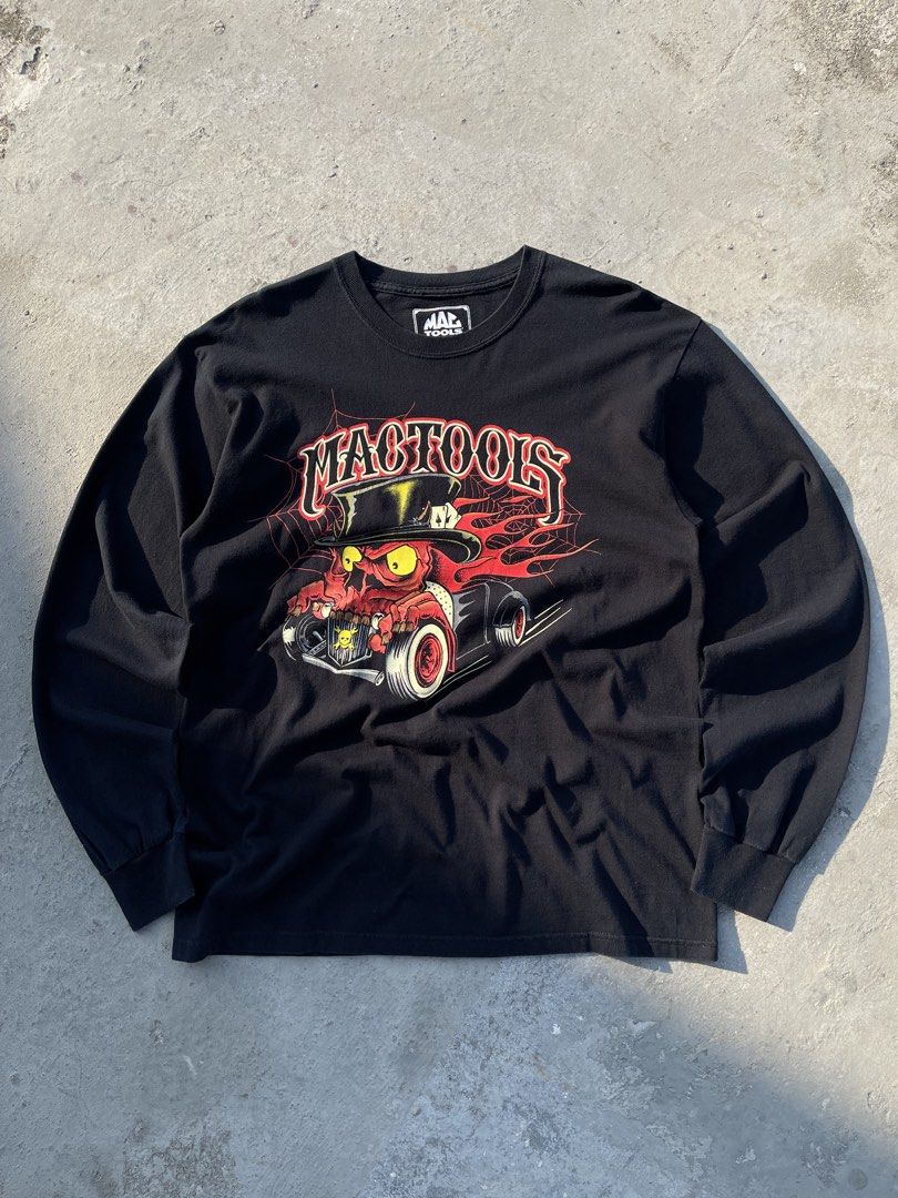Mactools Hot Rod Skeleton longsleeve shirt (Category: Tshirts & Polo Shirts ) located in Santa Rosa. Submitted by arvintage.ph (Listing ID 1435270894, Image 1). Description: Tagged: Large on tag Width 22” | Length 30.5” Condition: Great Issue(s): Pinhole .
