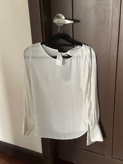 (Category: ) located in . Submitted by thriftables (Listing ID 1435236647, Image 1). Description: .