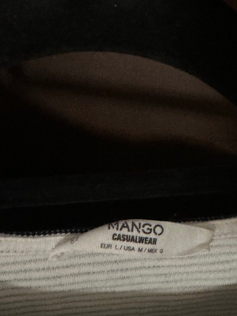 Mango Top (Category: Shirts) located in Quezon City. Submitted by thriftables (Listing ID 1435240862, Image 2). Description: .