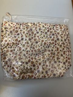（分類：）位於 。 由 Mimimamalop 提交（商品編號 1435186375，圖片 1）。簡介： 。