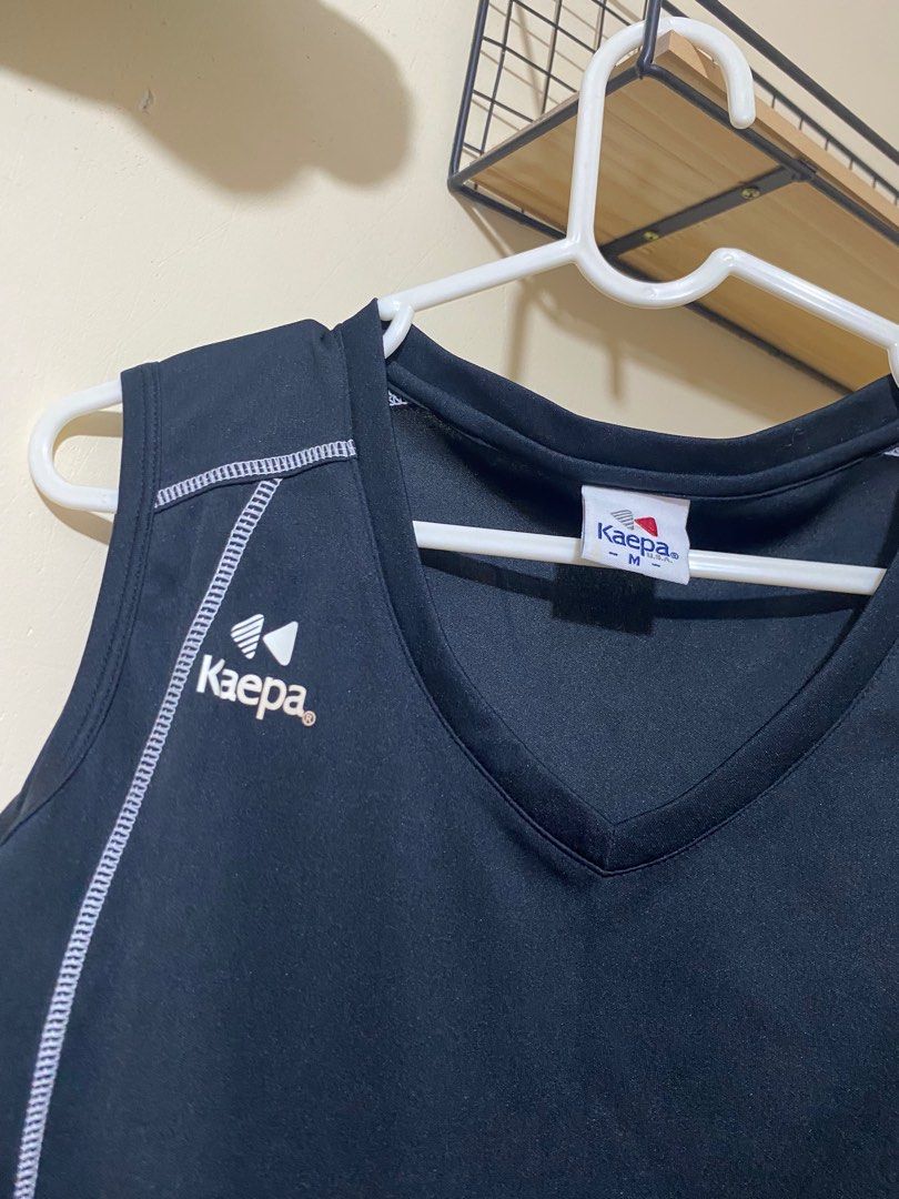 Freeship- Medium size Kaepa tank top activewear / sweatshirt (Category: Activewear) located in Baliuag. Submitted by prelovedph5611 (Listing ID 1435208889, Image 3). Description: 380 for both Free ship luzon area.
