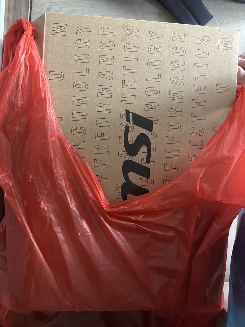 MSI Laptop441075933528739840