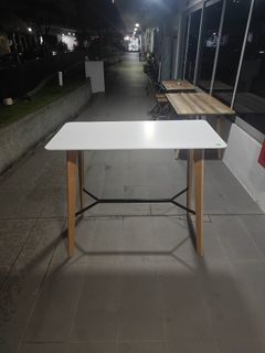 (Category: ) located in . Submitted by thefurnitureoutletsg (Listing ID 1429734047, Image 1). Description: .