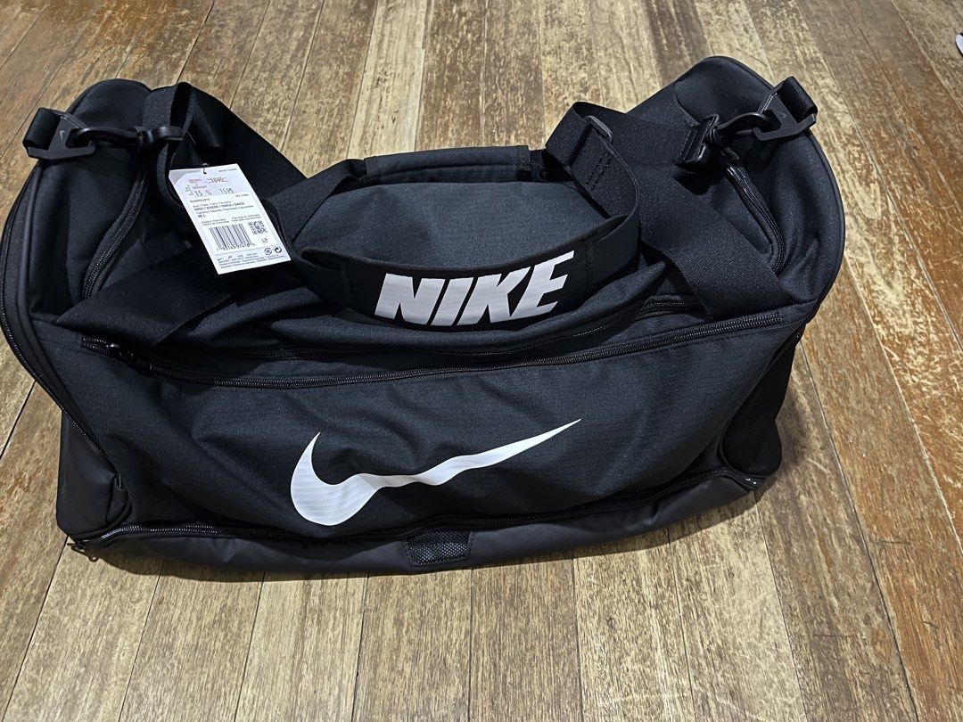 Nike Brasilia 60L Duffle Bag (Category: Sling Bags) located in Paranaque City. Submitted by migrsnba (Listing ID 1435317701, Image 1). Description: Wrong size masyado palang malaki 60L - Original price: ₱1895.