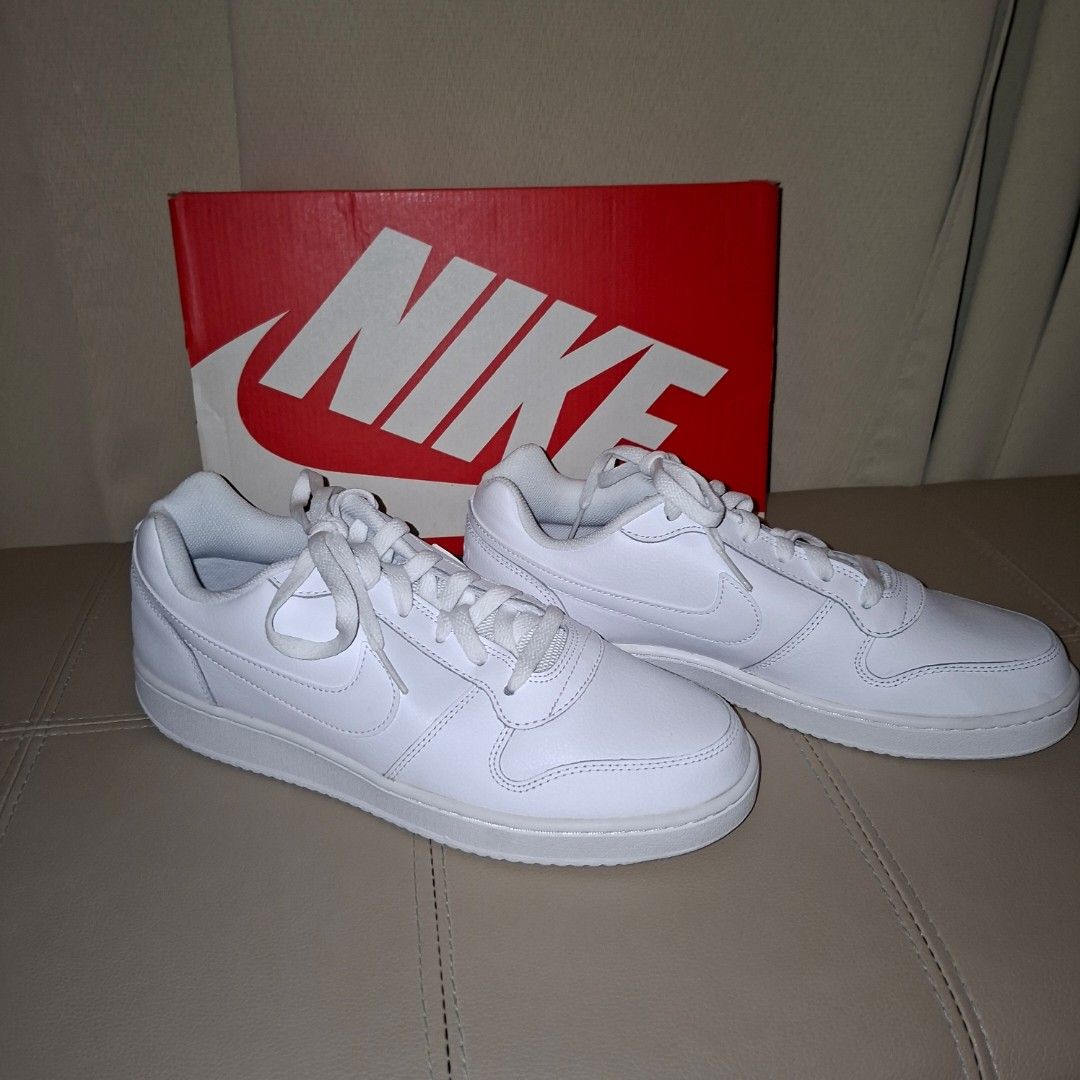 Nike us 10 ebernon white leather shoes snickers (Category: Sneakers) located in Pasig City. Submitted by last_price_posted (Listing ID 1435274393, Image 3). Description: .