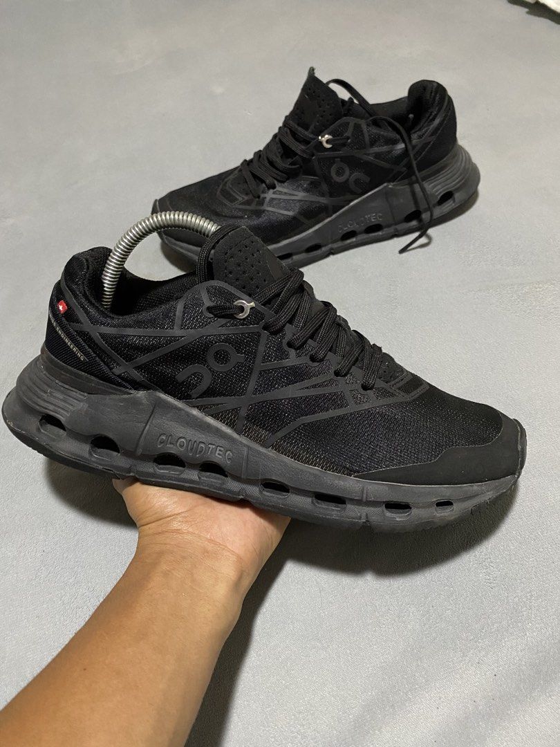 On CloudTec Black Sneakers (Category: Sneakers) located in Barobo. Submitted by sonogonggr22560 (Listing ID 1435197341, Image 2). Description: - Black On CloudTec sneakers - Breathable mesh upper - CloudTec sole for superior cushioning - Lace-up closure - On logo detail - Unique sole design.