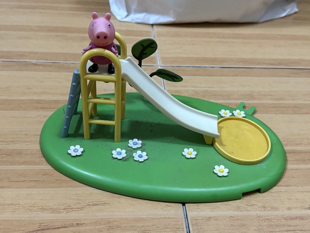Peppa Pig toy set: Swing and slide (Category: Kids Toys) located in Manila. Submitted by dynonymes (Listing ID 1435288467, Image 2). Description: ₱350 each set ₱600 both sets RFS: Decluttering.