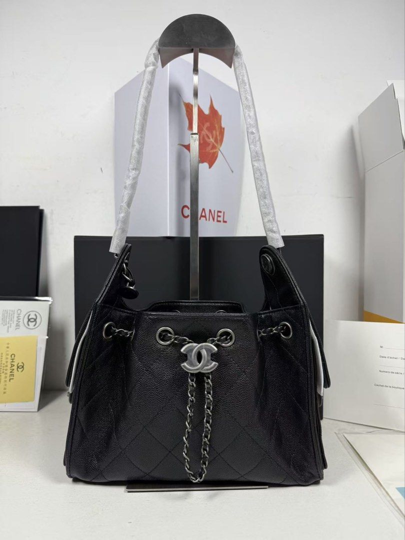 Pre order (Category: Luxury Bags & Wallets) located in Taytay. Submitted by prettypicks_1188 (Listing ID 1435332394, Image 1). Description: Mini size Chanel 25 calfskin silver .