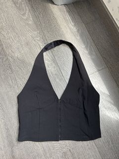 (Category: ) located in . Submitted by clearmycloset65 (Listing ID 1435201598, Image 1). Description: .