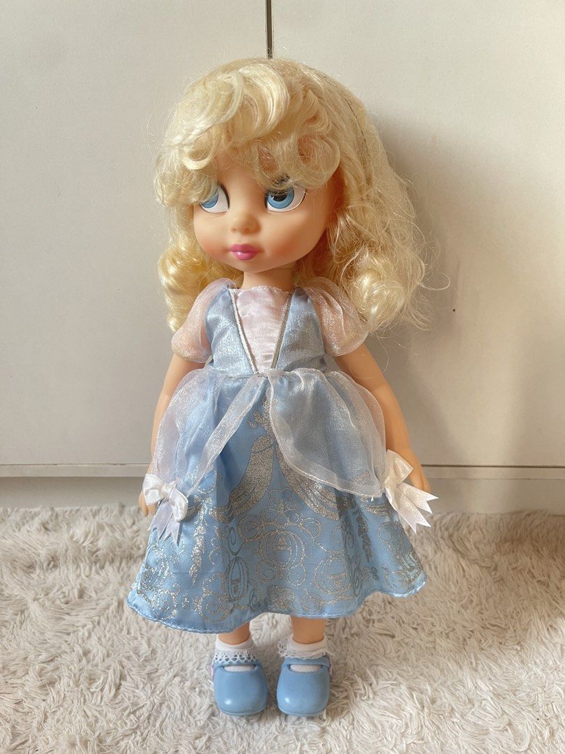 Rare Disney Animator Cinderella (Category: Figurines & Statues) located in Manila. Submitted by jassie06 (Listing ID 1435332951, Image 3). Description: Rare disney animator Cinderella, wearing her super pretty glittery gown with ribbons 🩵 Perfect for Collection & Display or even playing. Her hair is still good condition and still has her hair net on. Please see photos for details. Selling it as is, what you see is what you get. Please always man