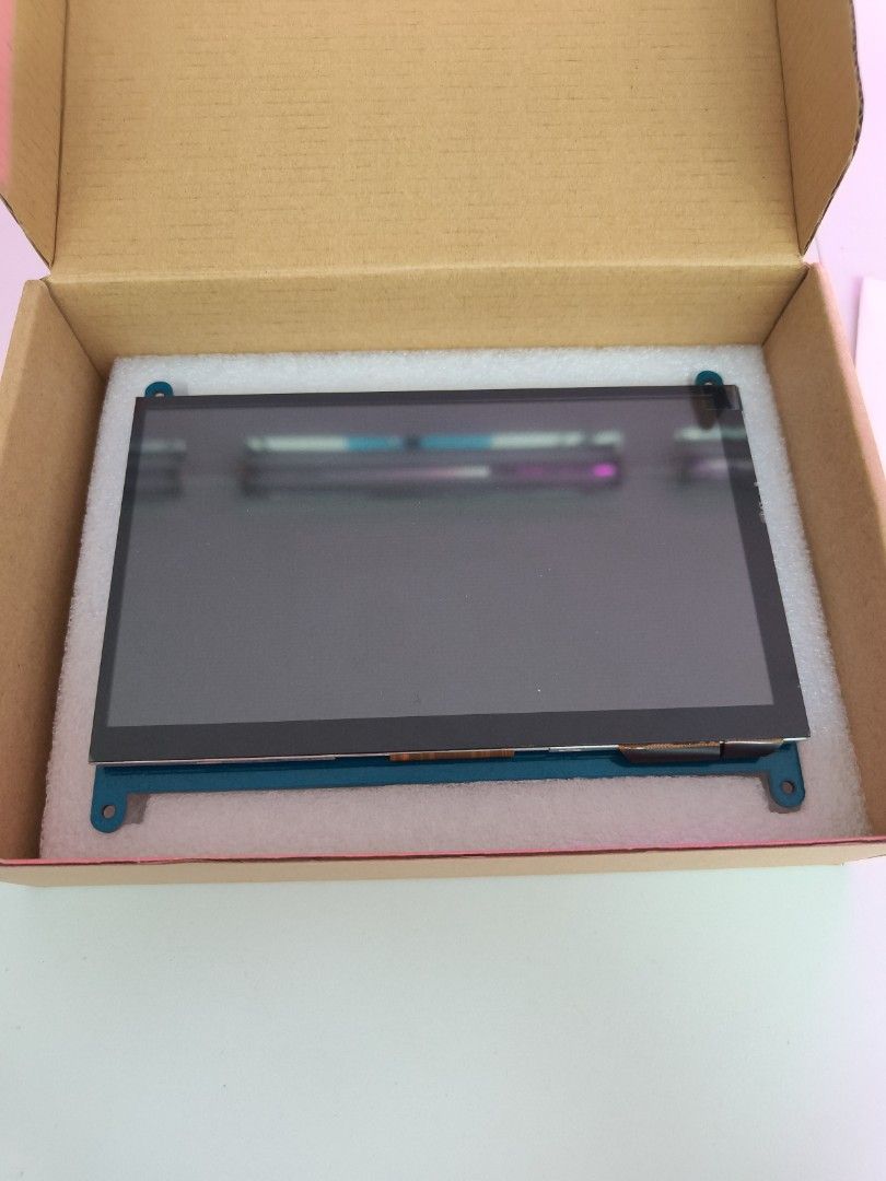 Raspberry Pi 5" and 7" LCD Capacitive Touchscreen Display441062656311961601
