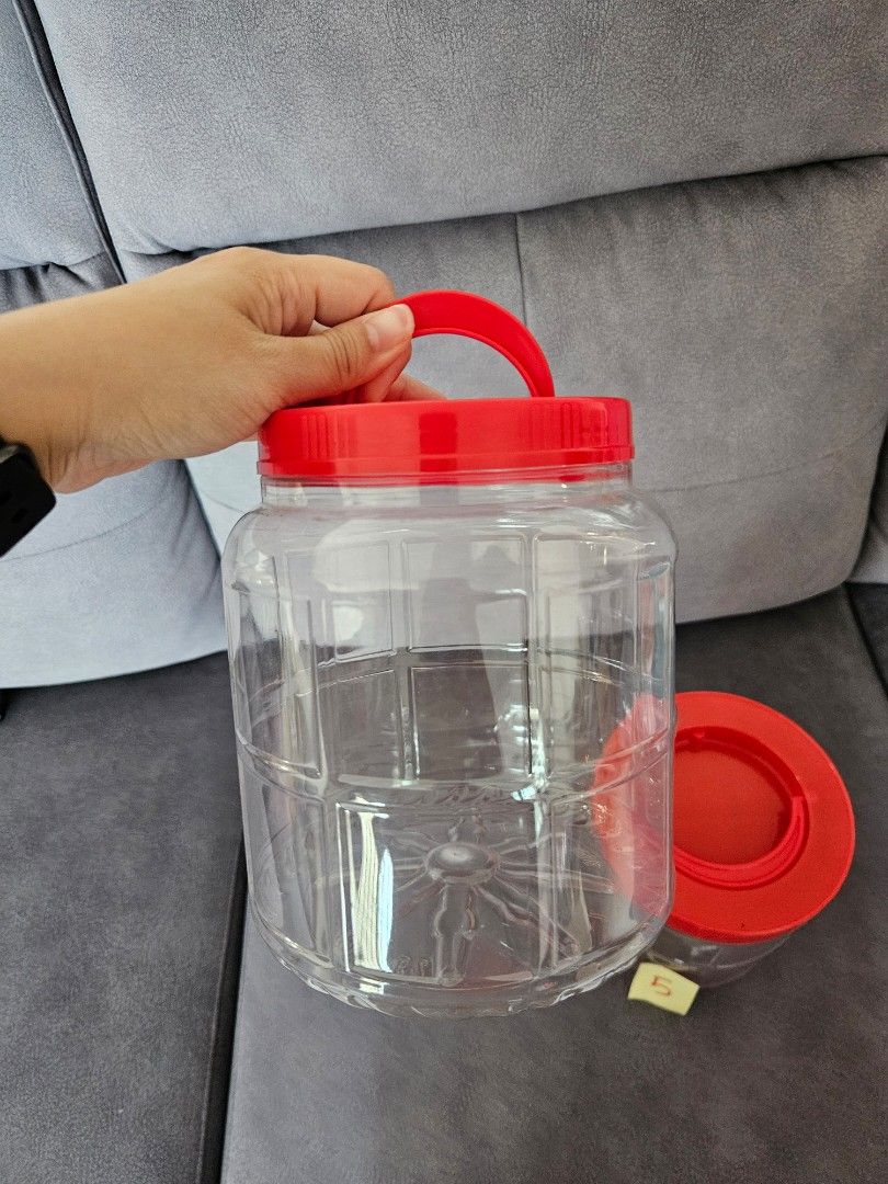 Red Plastic Round Clear Storage Jars with Handles441269120769075202